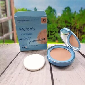 CEK BPOM Lightening Matte Powder 04. Natural