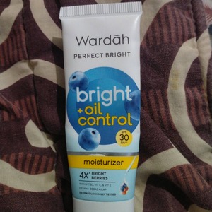 Cek Bpom Perfect Bright Moisturizer Bright + Oil Control Spf 30 Pa+++ Wardah