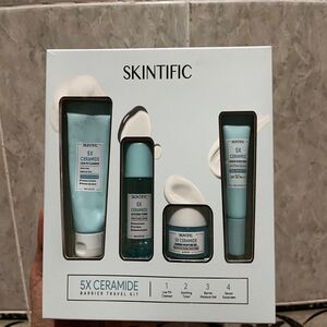 Cek Bpom 5X Ceramide Moisturizer Set Skintific