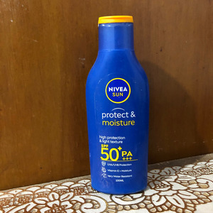 Cek Bpom SUN Protect & Moisture SPF50+ PA+++ Lotion Nivea